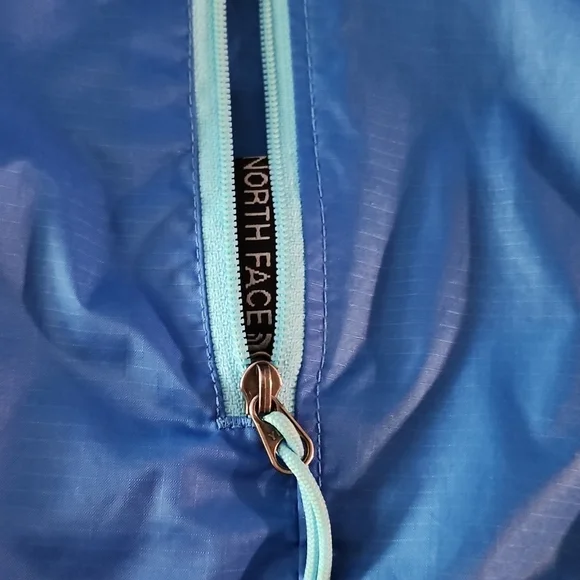 North Face Jacket,wind breaker Size M Women - Picture 9 of 10